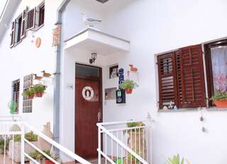 Гостевой дом Guest House Tomanovic Херцег-Нови-2