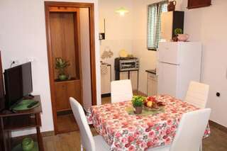 Гостевой дом Guest House Tomanovic Херцег-Нови Апартаменты с видом на море-25